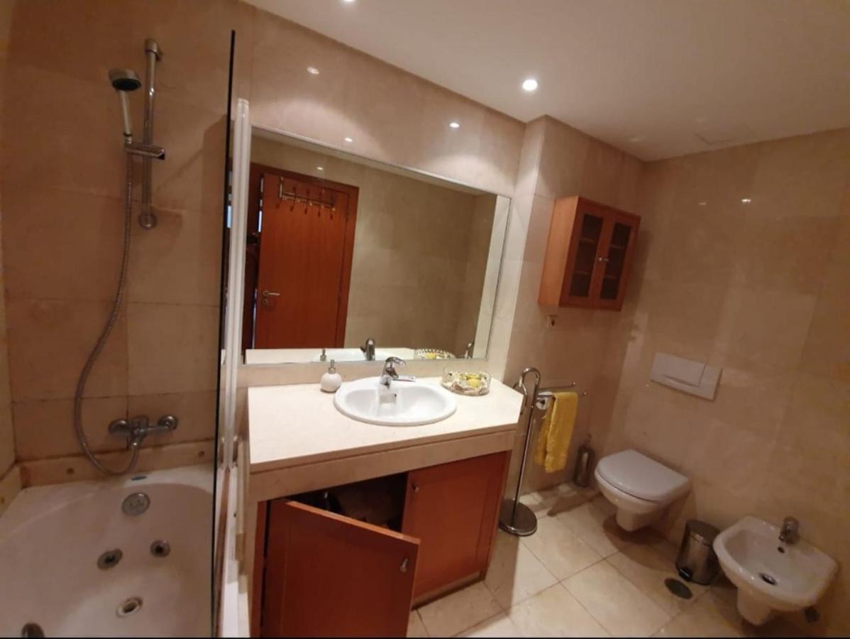 T1 Sea & Pool Apartman Caxias Kültér fotó