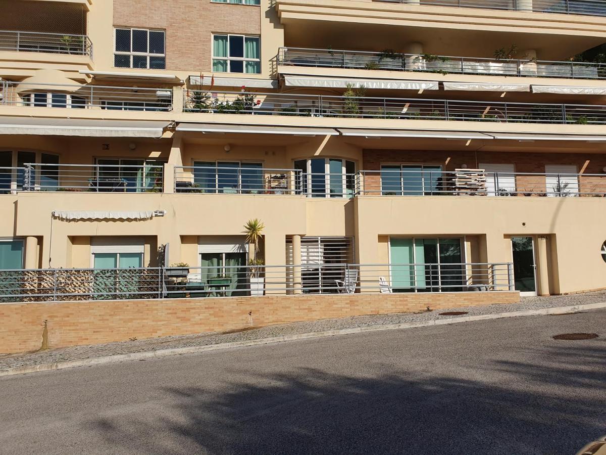T1 Sea & Pool Apartman Caxias Kültér fotó